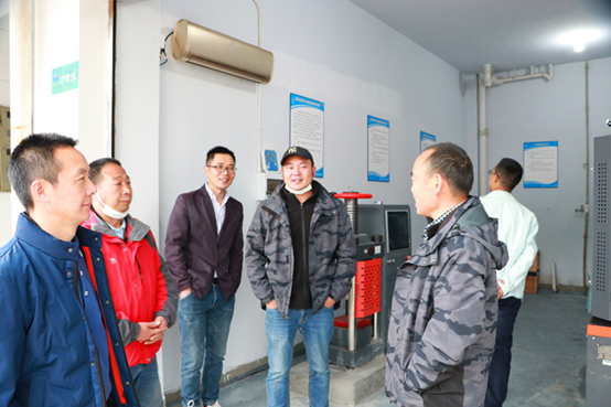 董事长杜义祥深入甘孜一线检查指导工作 董事长杜义祥深入甘孜一线检查指导工作